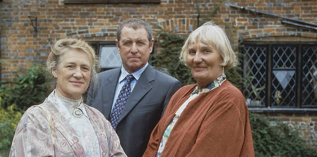 19:30: Mord og mysterier (S4 E3) (S4) | VOX | 11/28 2025