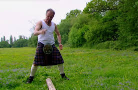 Scrapheap Challenge: Caber Tossing