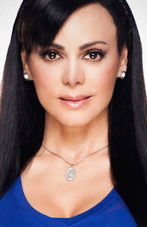 Maribel Guardia as 