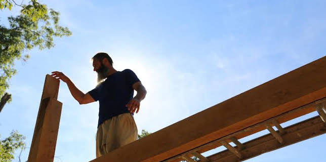 12:00 PM: Building Off The Grid (S1) | Discovery Channel | 3/16 2026