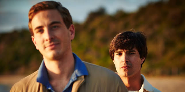 Holding the Man (2015)