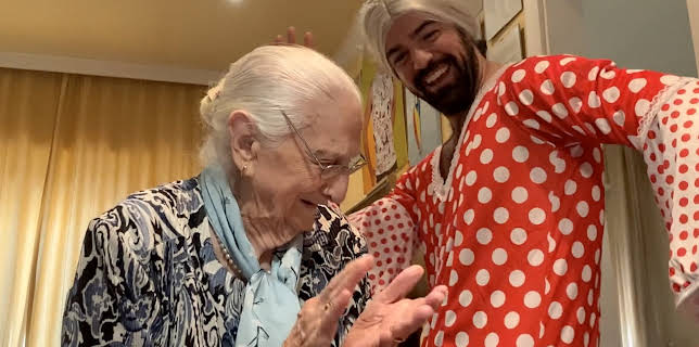 100 Days with Tata (2021)