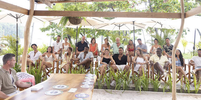 21:30: Ungkaren i paradis (S10 E6) (S10) | FEM | 2/9 2026