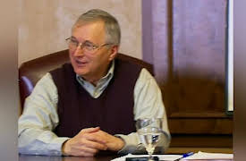 Dog Bites Man Season 1: Assignment: Undercover Homosexual