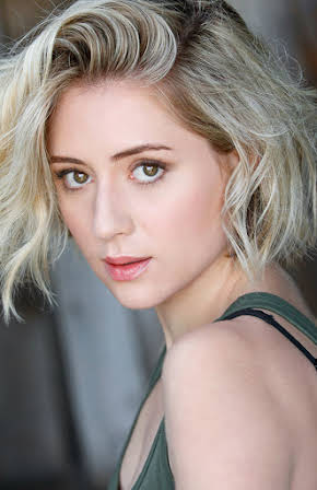 Lizze Broadway as 