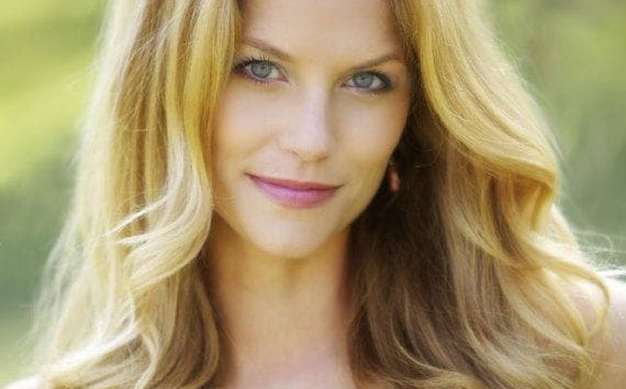 Ellen Hollman