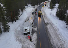 Ice Road Rescue