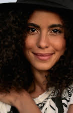Parisa Fitz-Henley som 