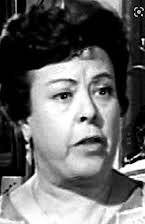 Pilar Gómez Ferrer como Doña Rosario