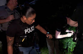 On Patrol: Live S1: Drug Deal in Progress