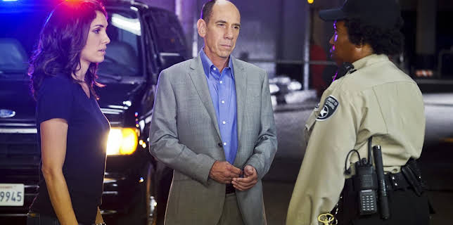 17:30: NCIS: Los Angeles (S7 E7) (S7) | TV6 | 12/18 2025