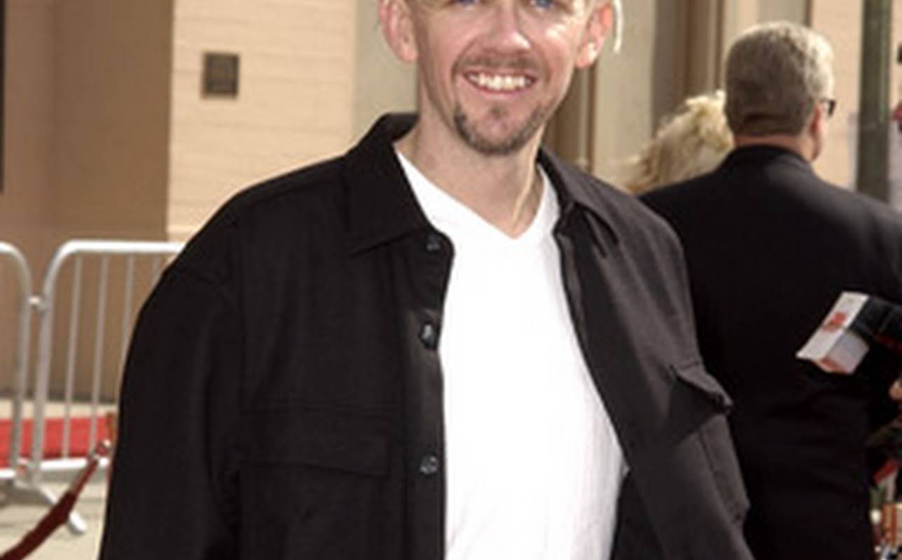 Robert MacNaughton