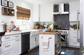 Hidden Potential, Season 1: Love Letters