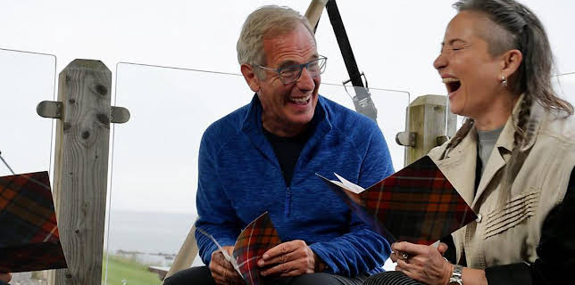 6:30 PM: Robson Green's Weekend Escapes (S4) | BBC Two | 1/8 2026