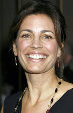 Susannah Grant som Director