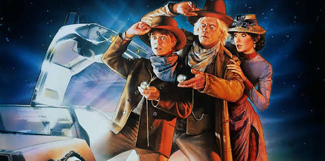 17:45: HOME CINEMA: 'REGRESO AL FUTURO III' | Cuatro | 1/5 2026