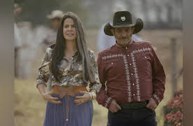 Camelia La Texana: Episode 7