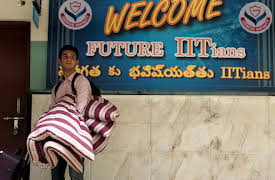 Laakhon Mein Ek: Projectile