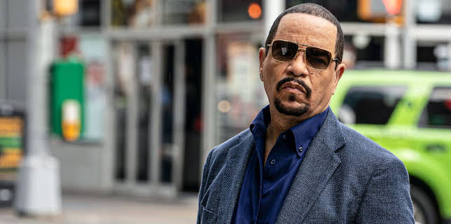 11:00 PM: Law & Order: Special Victims Unit (S21 E4) (S21) | 5 USA | 2/22 2026