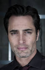 Victor Webster som 