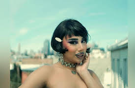 Queens_of_Kings_S05: Chiquitita