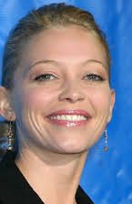 Amanda Detmer as 