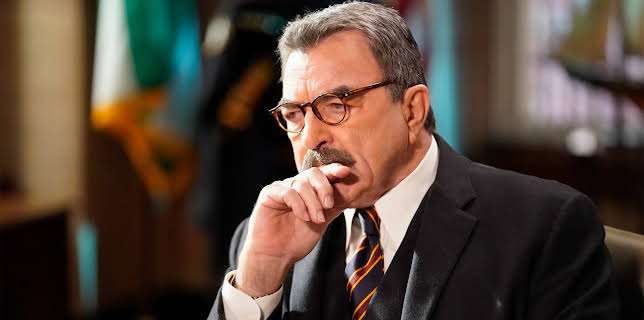 10:00 PM: Blue Bloods (S10 E8) (S10) | 5 USA | 3/19 2026