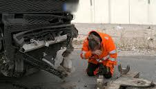 Vägens hjältar (S14 E12)