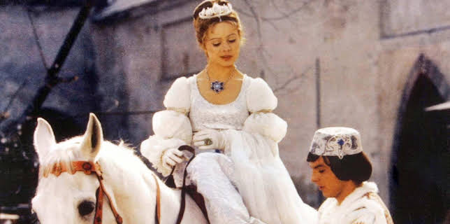 17:25: Drei Haselnüsse für Aschenbrödel | MDR Fernsehen | 12/14 2025