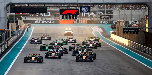 6:35 PM: F1 Abu Dhabi GP Qualifying... | Channel 4 | 12/6 2025