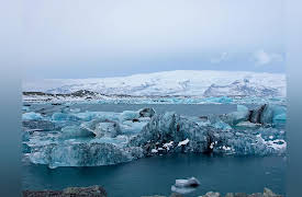 Life in Our Universe: Astrobiology - Life beyond Earth