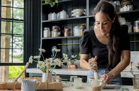 Magnolia Table: At The Farm, Season 1: Cinnamon Rolls & Vanilla Sugar