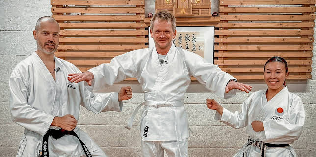 14:15: Norge Rundt: Karateklubben | NRK 2 | 12/9 2025