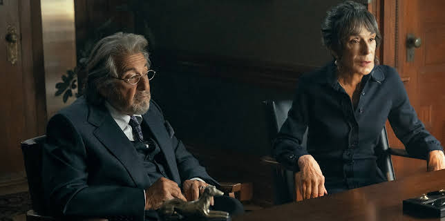 01:45: Hunters (S2 E4) (S2) | Viasat Series | 3/18 2026