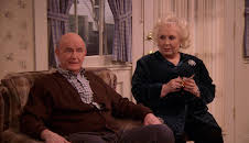 Alle elsker Raymond (S8 E9)