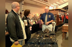 Auction Insider Bid America: Weapons, Warriors & Wonders