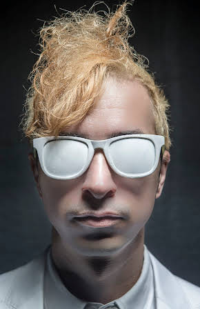 Jimmy Urine as 