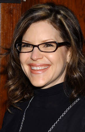 Lisa Loeb as 