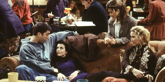 23:30: Vänner (S1 E8) (S1) | TV3 | 1/22 2026