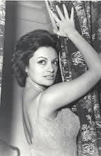 Perla Cristal como Rita