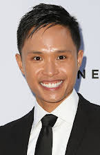 Adrian Voo como Neighbor