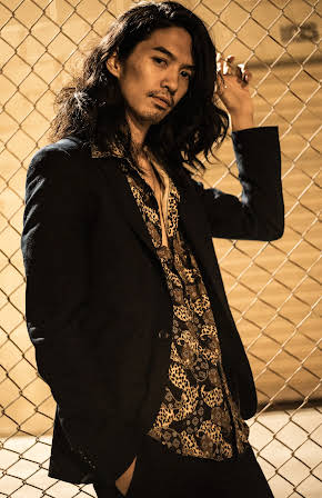 Toru Uchikado as 