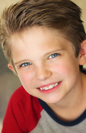 Jacob M Wade as Johnnie