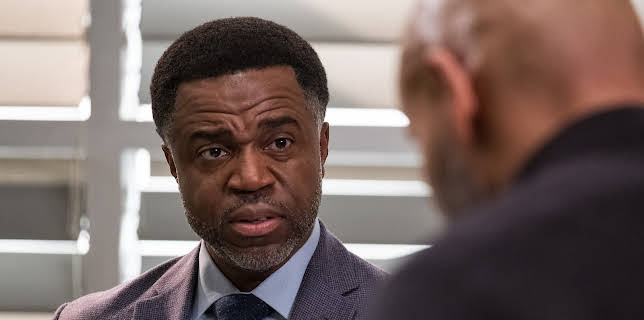 00:45: Hudson & Rex | TV 2 | 11/19 2025