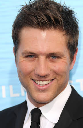 Ross Thomas as 