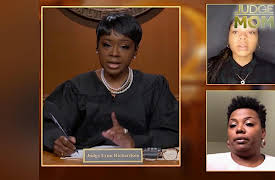 Judge Mom: Season 1: Sibling Dynasty