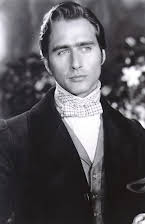 Marcus Gilbert som Tomask