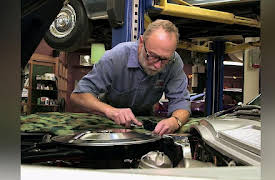 Restoration Garage Season 3: Alfa Dogs