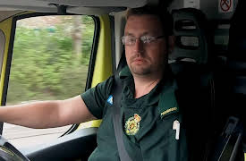 Paramedics: Britain's Lifesavers: Episode 1