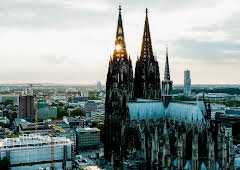 Der Kölner Dom - Gotischer Superbau am Rhein